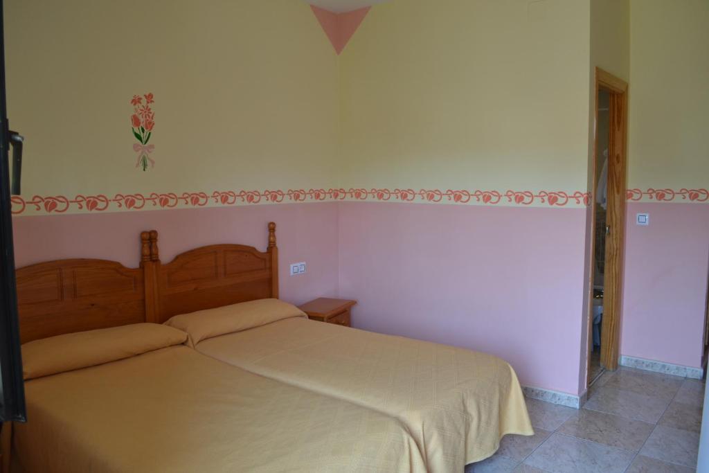 Hostal Vadillo Losar De La Vera Habitación foto